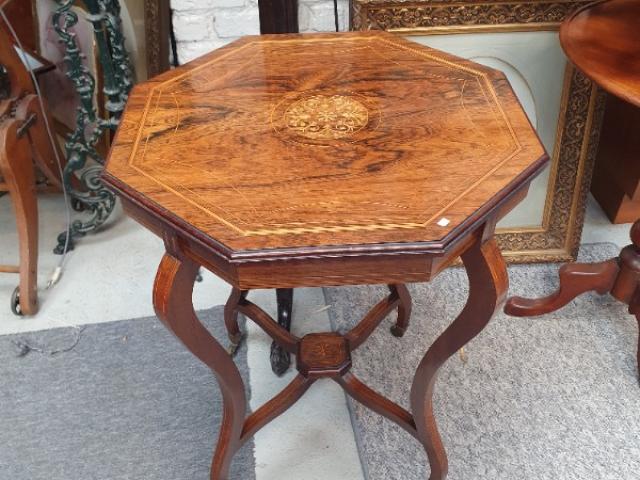 table de salon en palissandre d époque edwardienne avec marqueterie